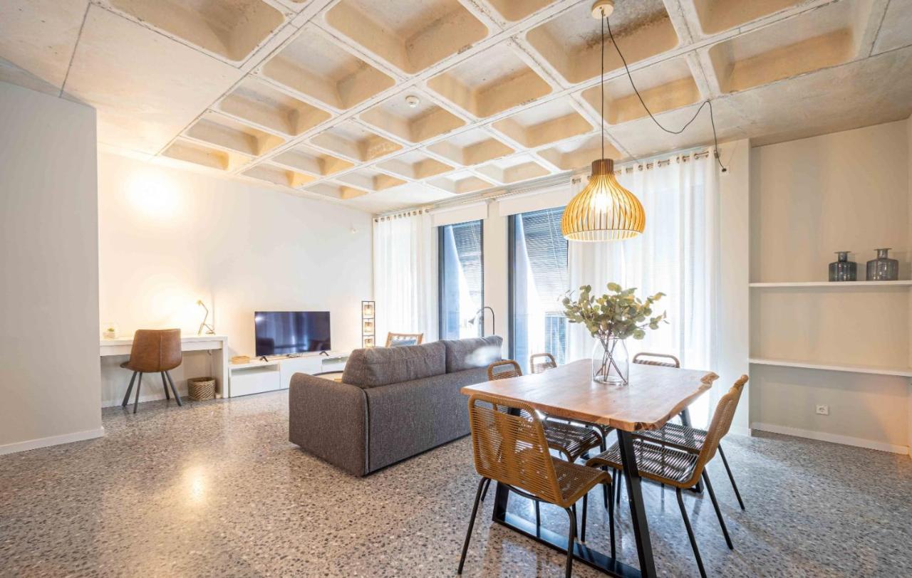 Barcelona Touch Apartments - Rosich L'Hospitalet de Llobregat Luaran gambar