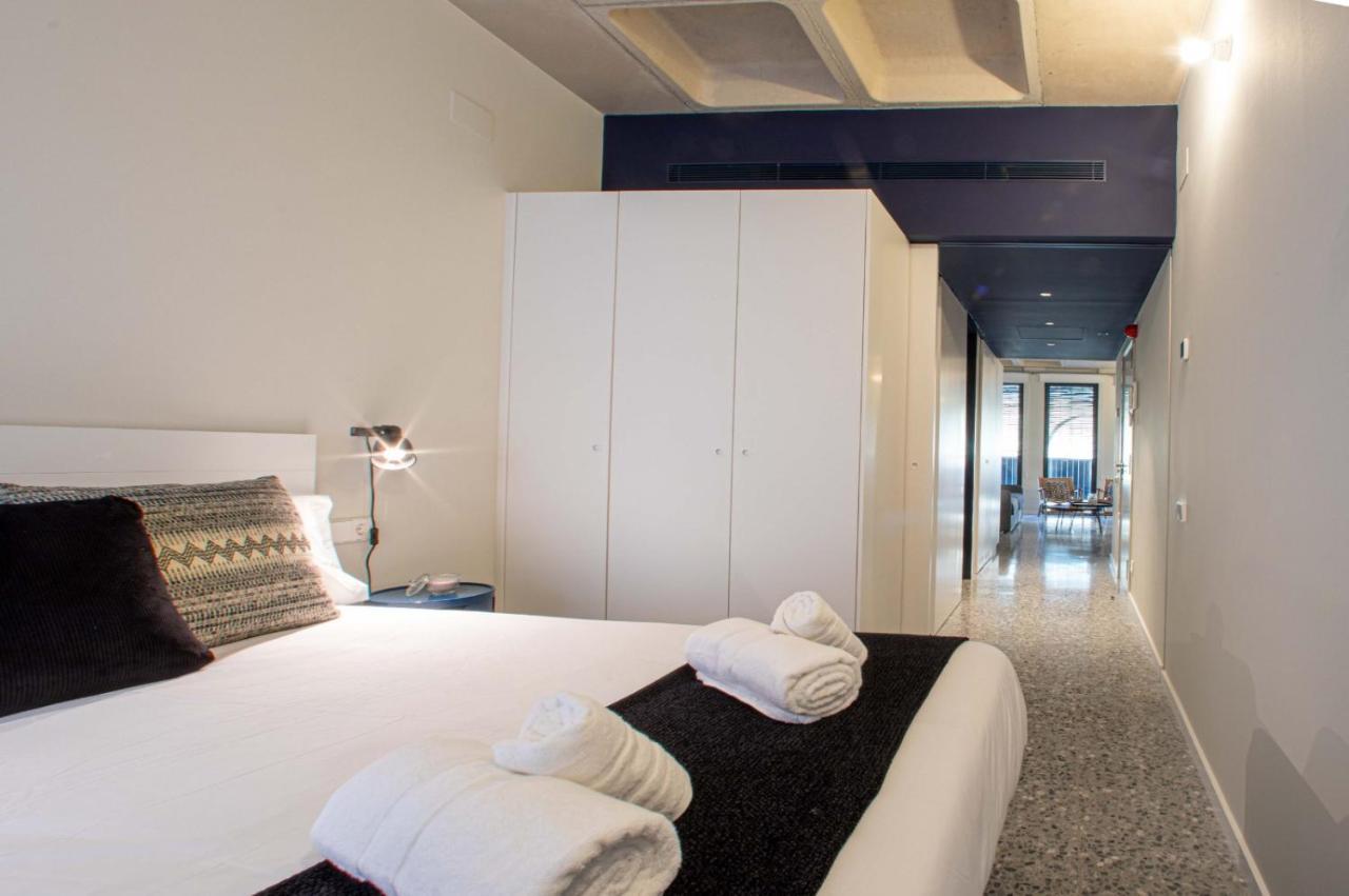 Barcelona Touch Apartments - Rosich L'Hospitalet de Llobregat Luaran gambar