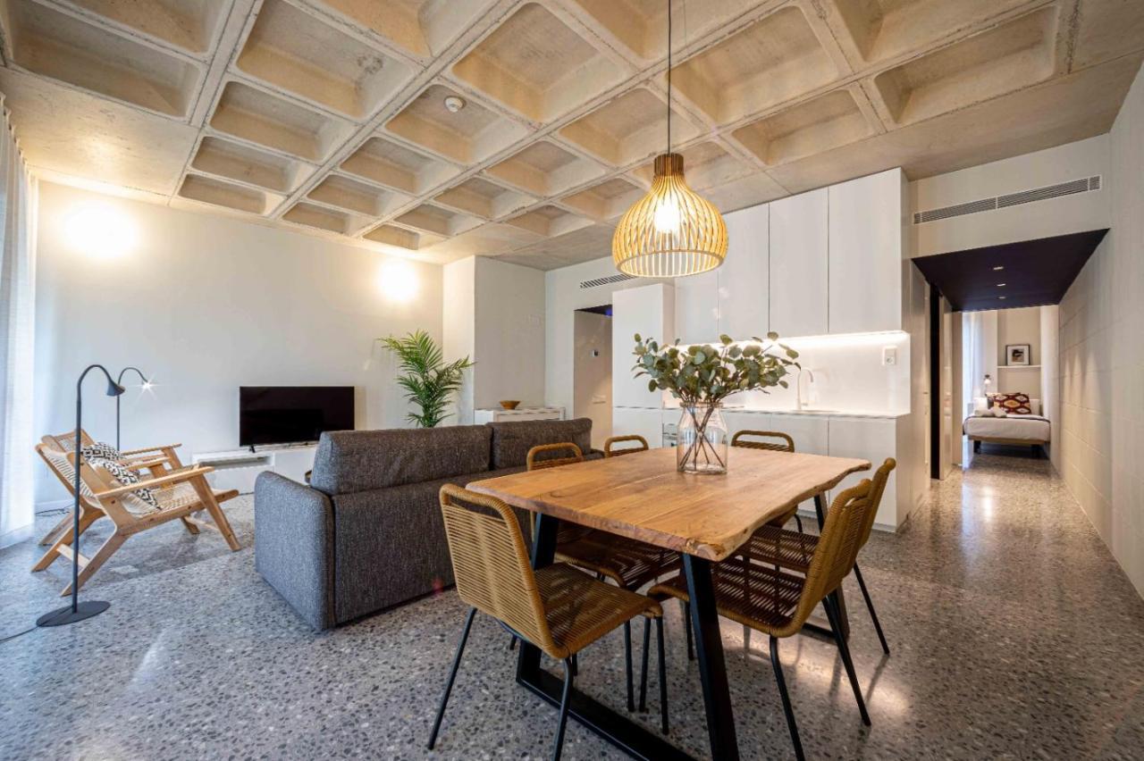 Barcelona Touch Apartments - Rosich L'Hospitalet de Llobregat Luaran gambar