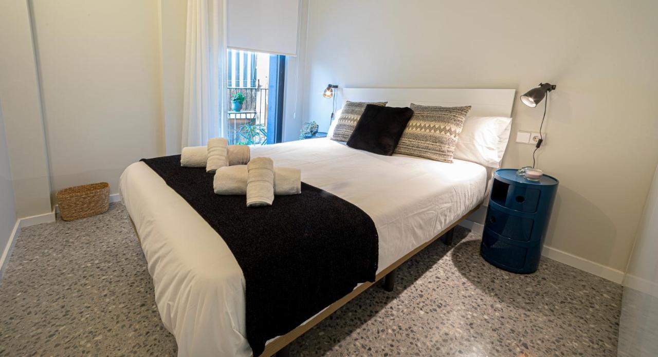 Barcelona Touch Apartments - Rosich L'Hospitalet de Llobregat Luaran gambar